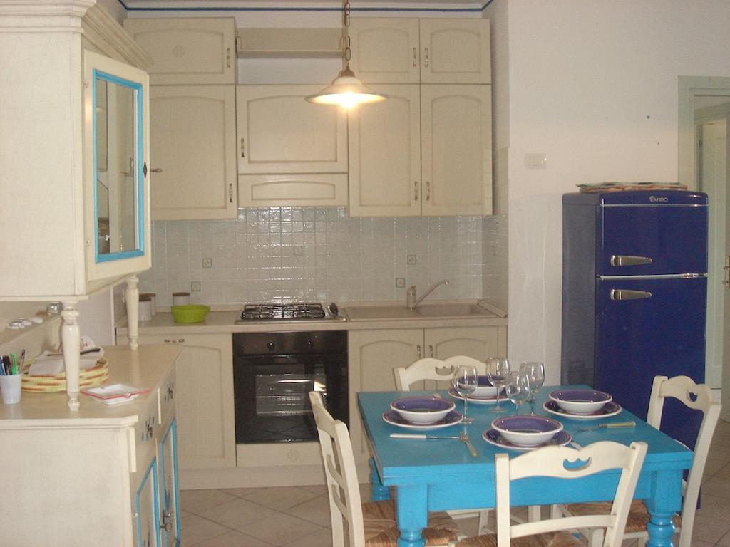 Apartment 2 *